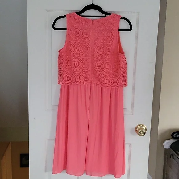 LOFT dress - Picture 2 of 3